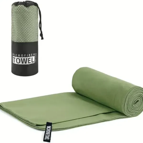 Custom sports and gym towel, LeelineApparel