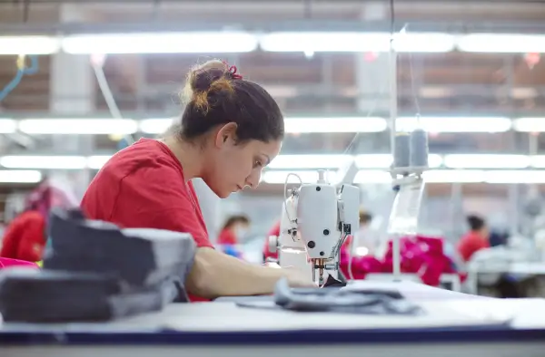Uniform Manufacturers 1 Uniform Manufacturers
