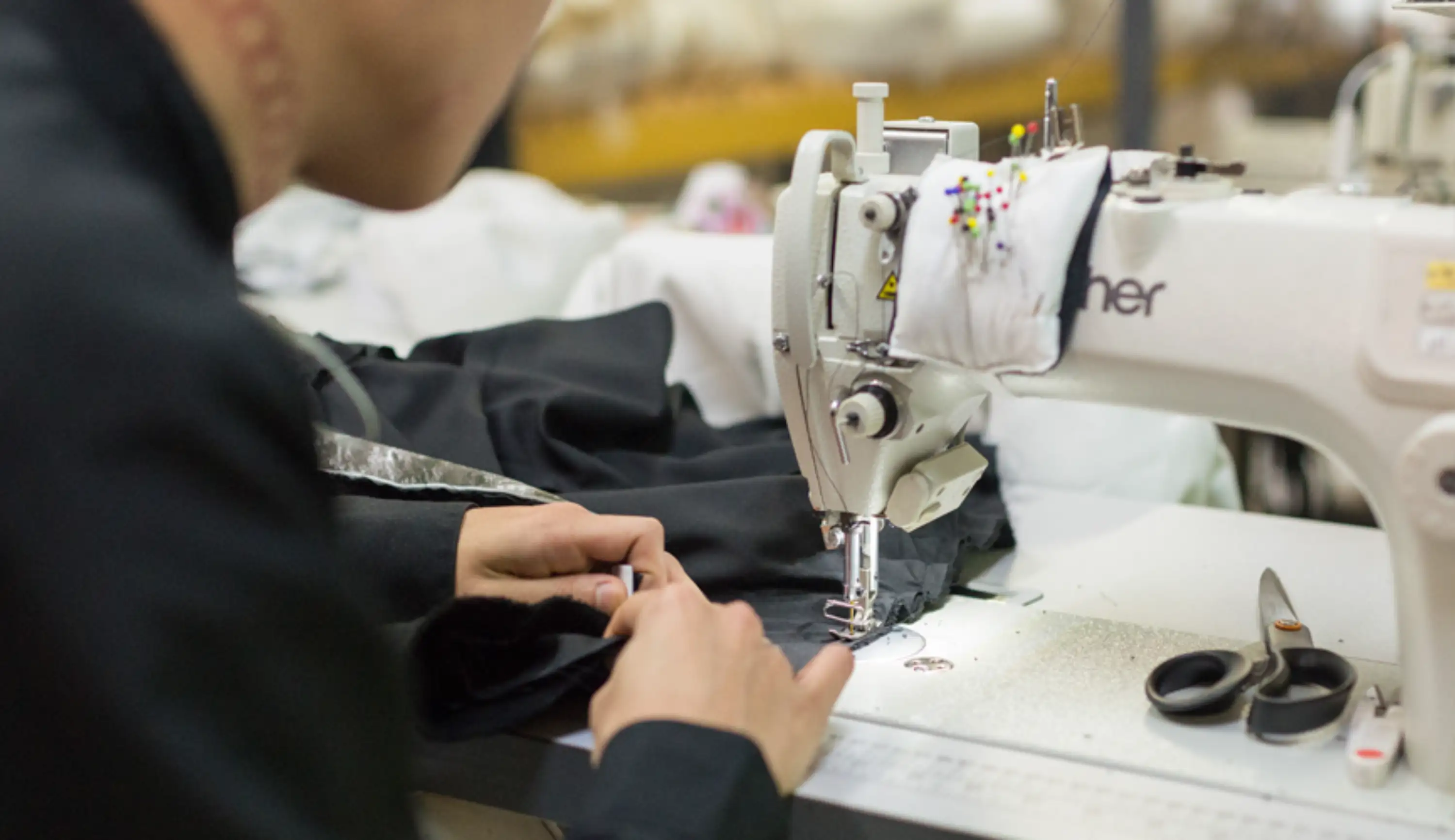 Cronograma de producción de moda en 5 etapas: Manual esencial de la marca 8 Desafíos y limitaciones